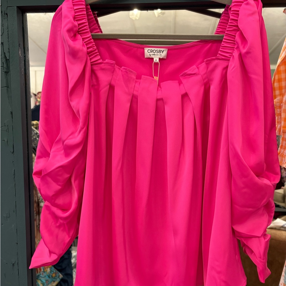 CROSBY by Mollie Burch winnie Pink Blouse 3/4 sleeves Barbie core NWT - Picture 2 of 3
